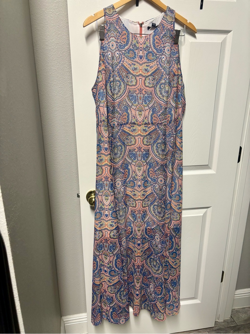 Tommy Hilfiger Paisley Chiffon Sleeveless Maxi Dress - Size 16